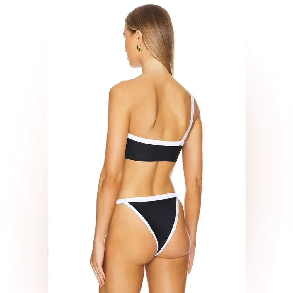 Zelia Top in Black & White bikini one shoulder Camila Coelho